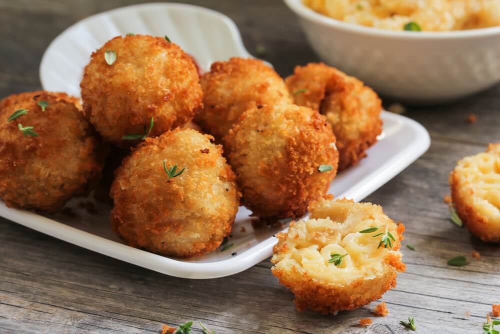 Fried Mac and Cheese Balls Served With Ketch Up